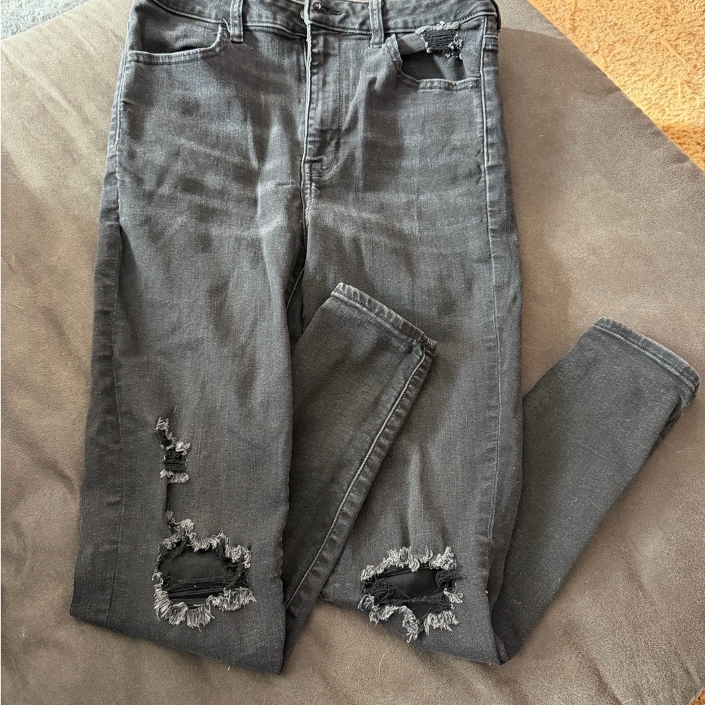 American Eagle Outfitters Charcoal Distressed Skinny Jeans high rise